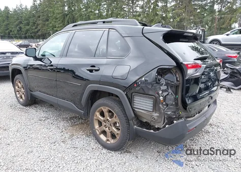 2024 Toyota Rav4 Hybrid Woodland Edition z USA, uszkodzony, nr VIN 2T3UWRFV9RW198724